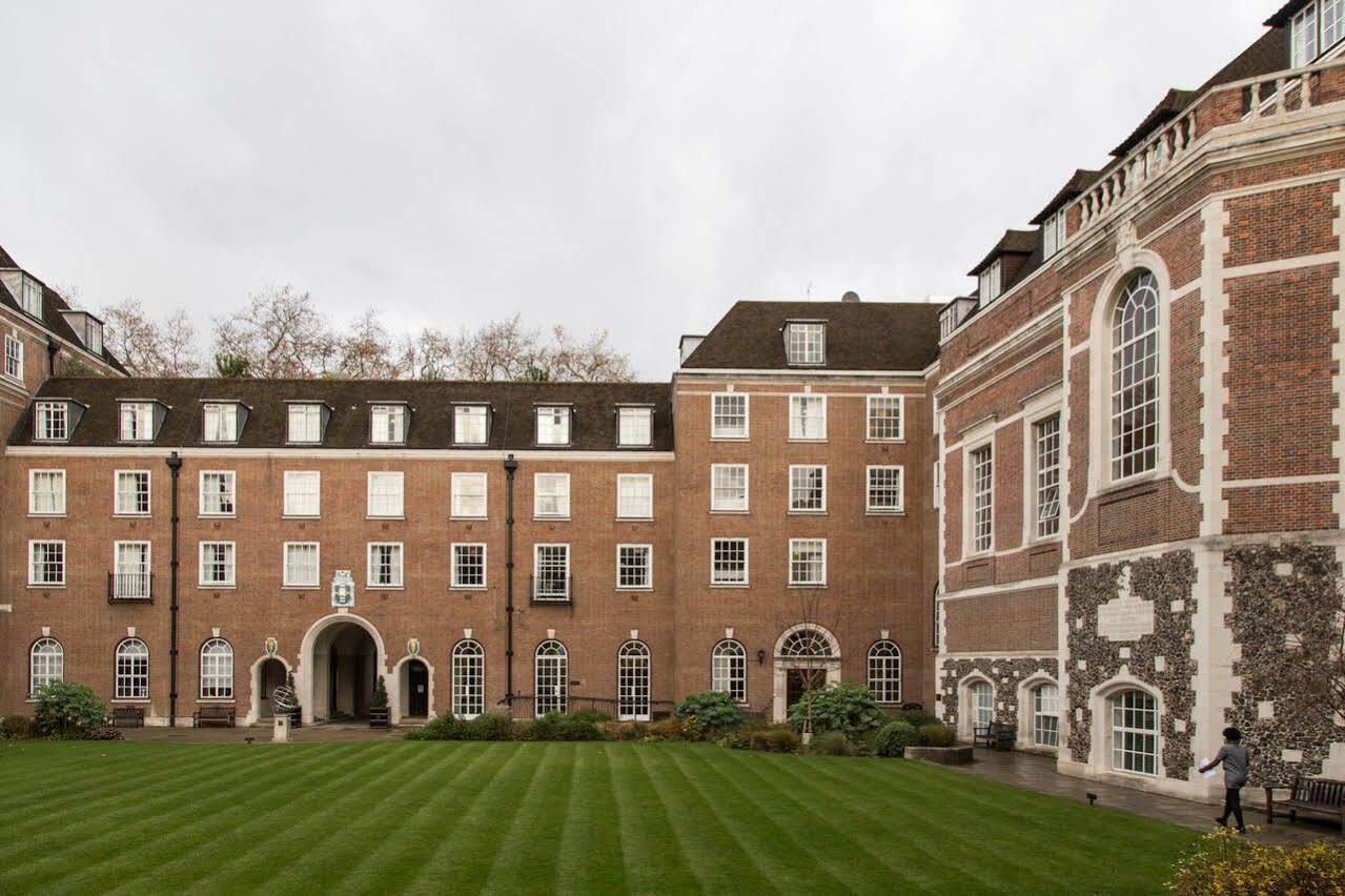 Goodenough College - University Residence Лондон Екстериор снимка